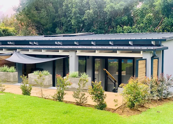 Constantia Winelands Lodge